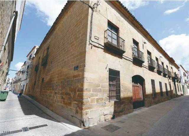 Edificio en Venta en Calle Concepción, 5 en Baeza