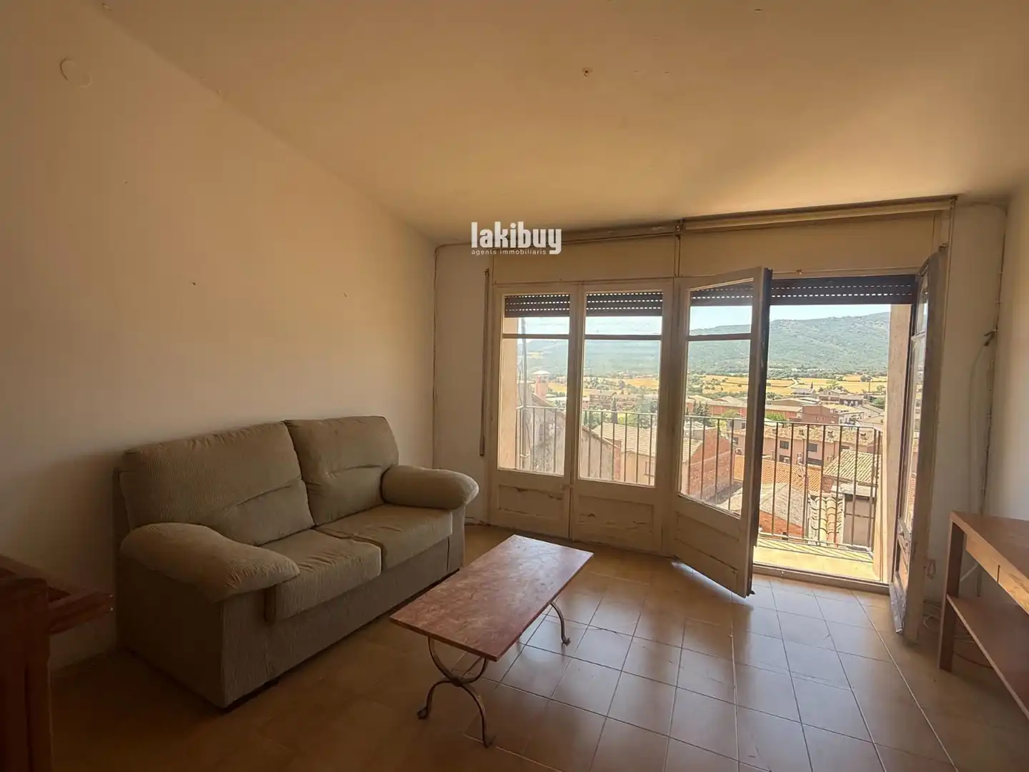 Sala de estar de Casa o chalet en venta en Vilanova de Meià con Jardín privado, Terraza y Trastero