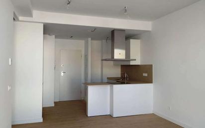 Kitchen of Flat for sale in  Valencia Capital  with Air Conditioner, Storage room and Oven