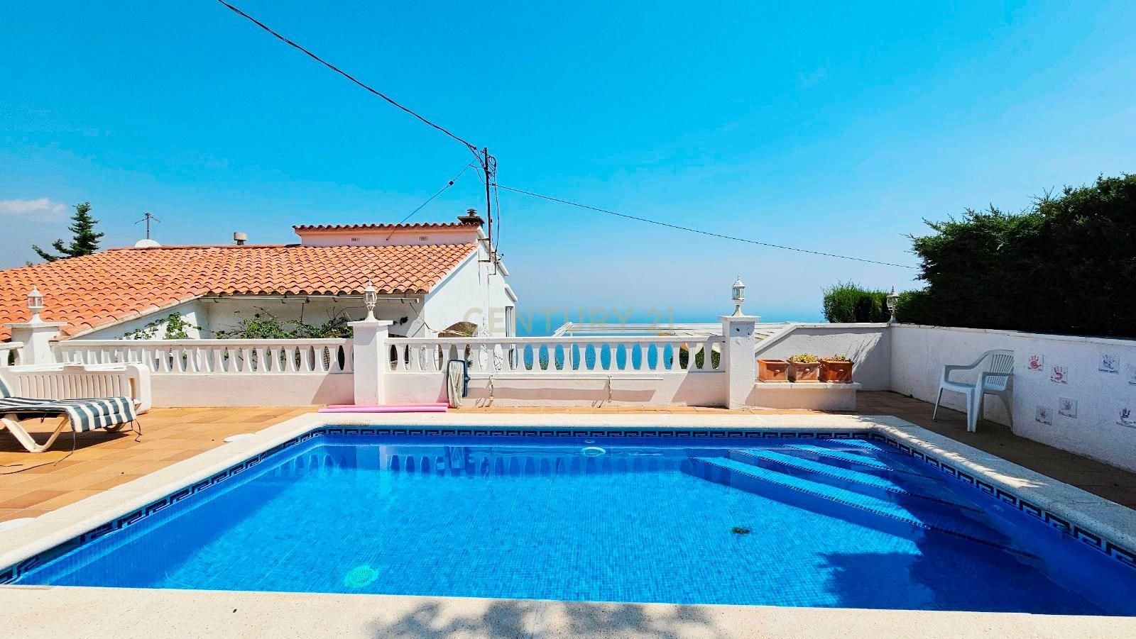 Exterior view of Flat for sale in Llançà  with Swimming Pool