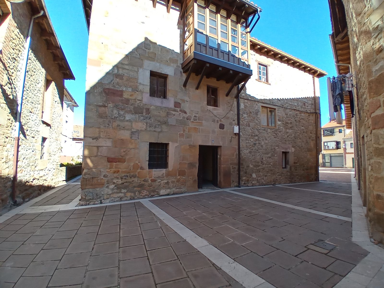 Exterior view of Building for sale in Aguilar de Campoo