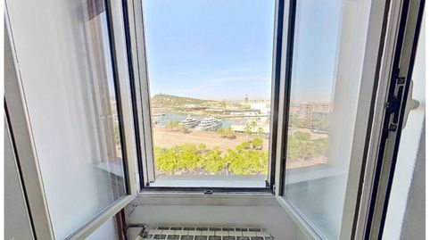 Foto 4 de Apartamento en venta en Paseo Comte de Barcelona Joan de Borbó, La Barceloneta, Barcelona Capital