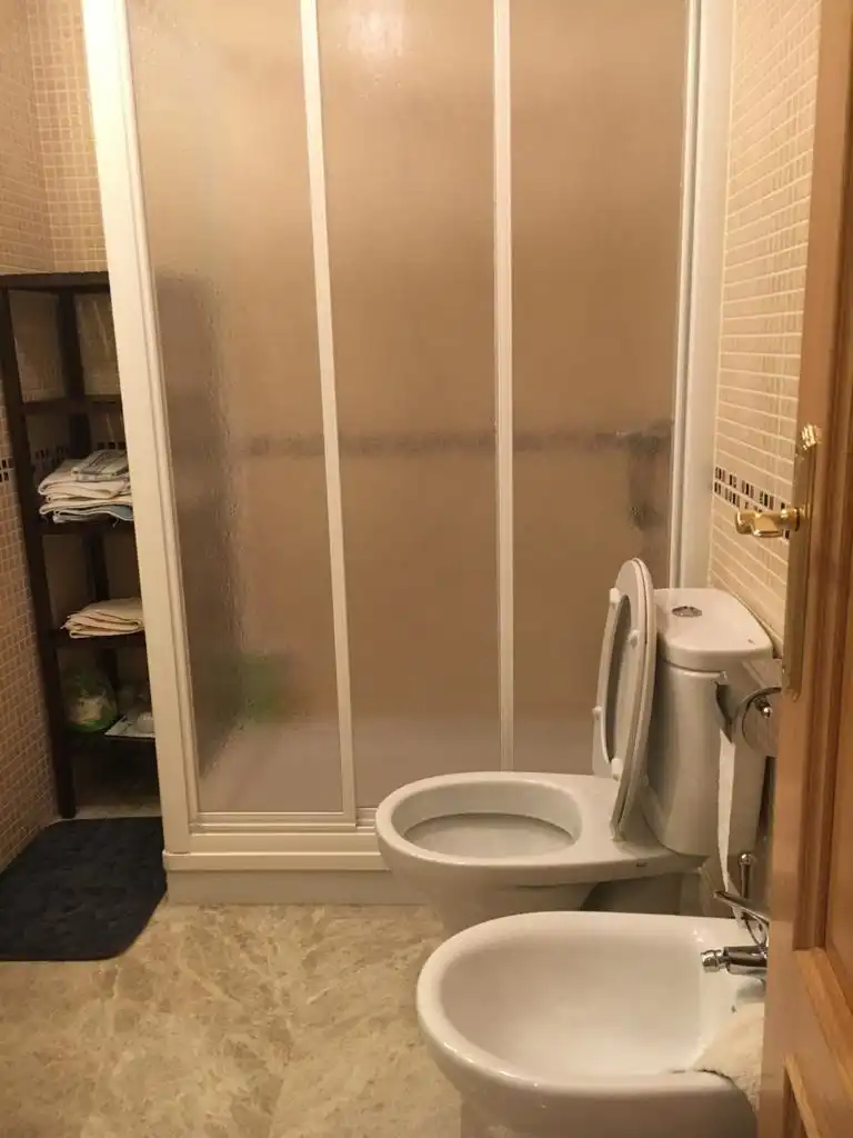 Badezimmer von Wohnung zum Verkauf in Fuente Palmera mit Möbliert