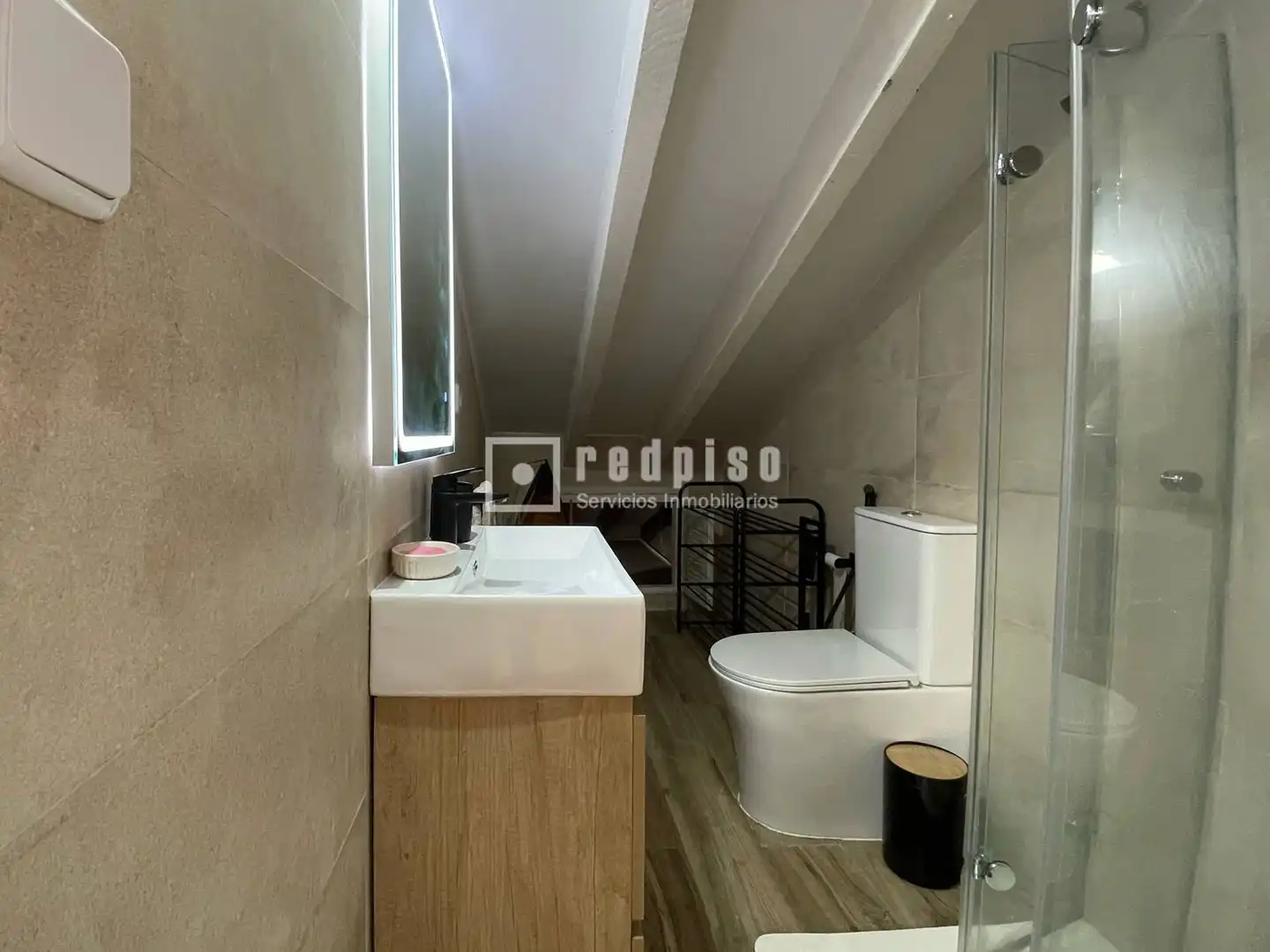 Bathroom of Lofts for rent in Madrid