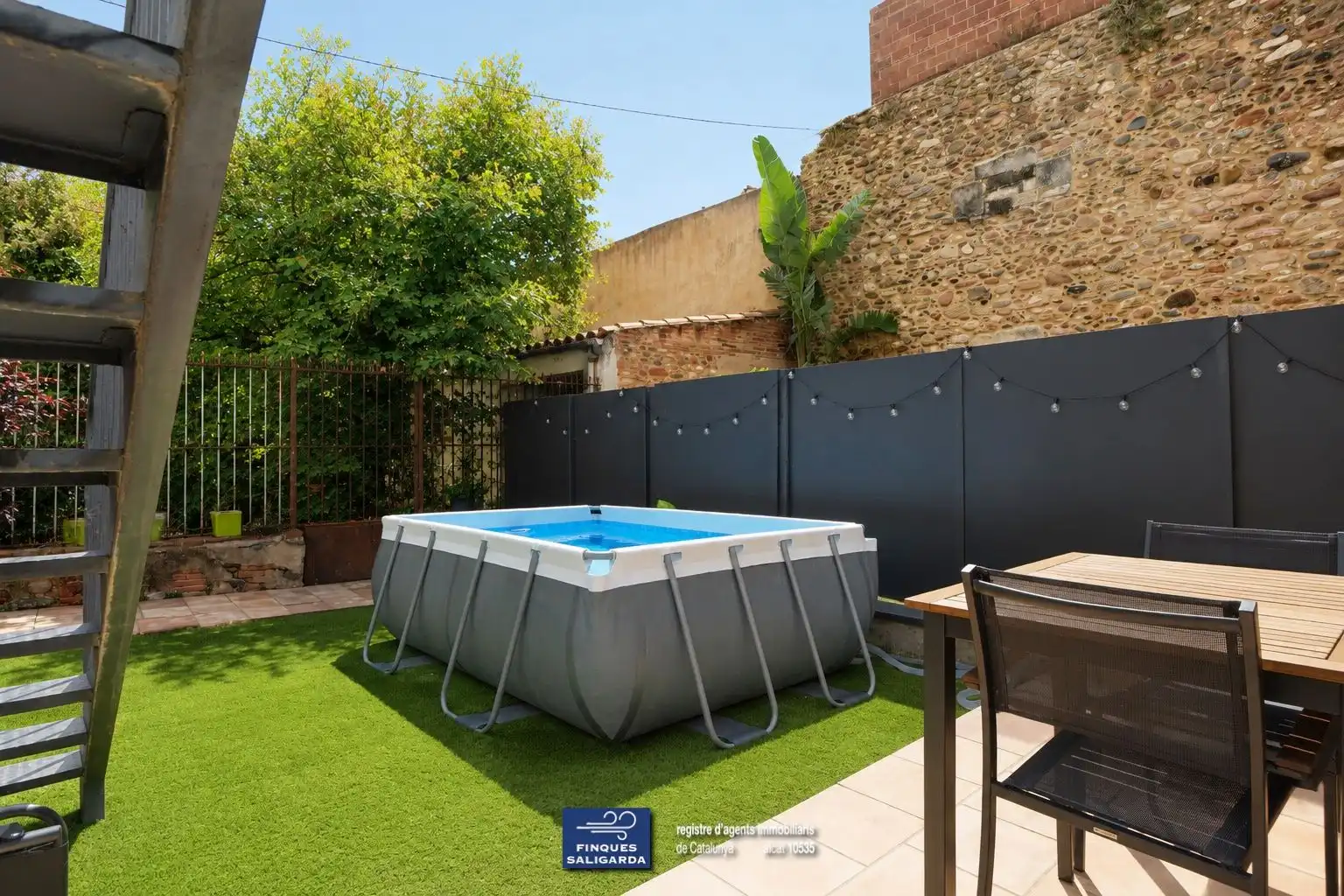 Piscina de Piso en venta en La Garriga con Aire acondicionado, Calefacción y Jardín privado