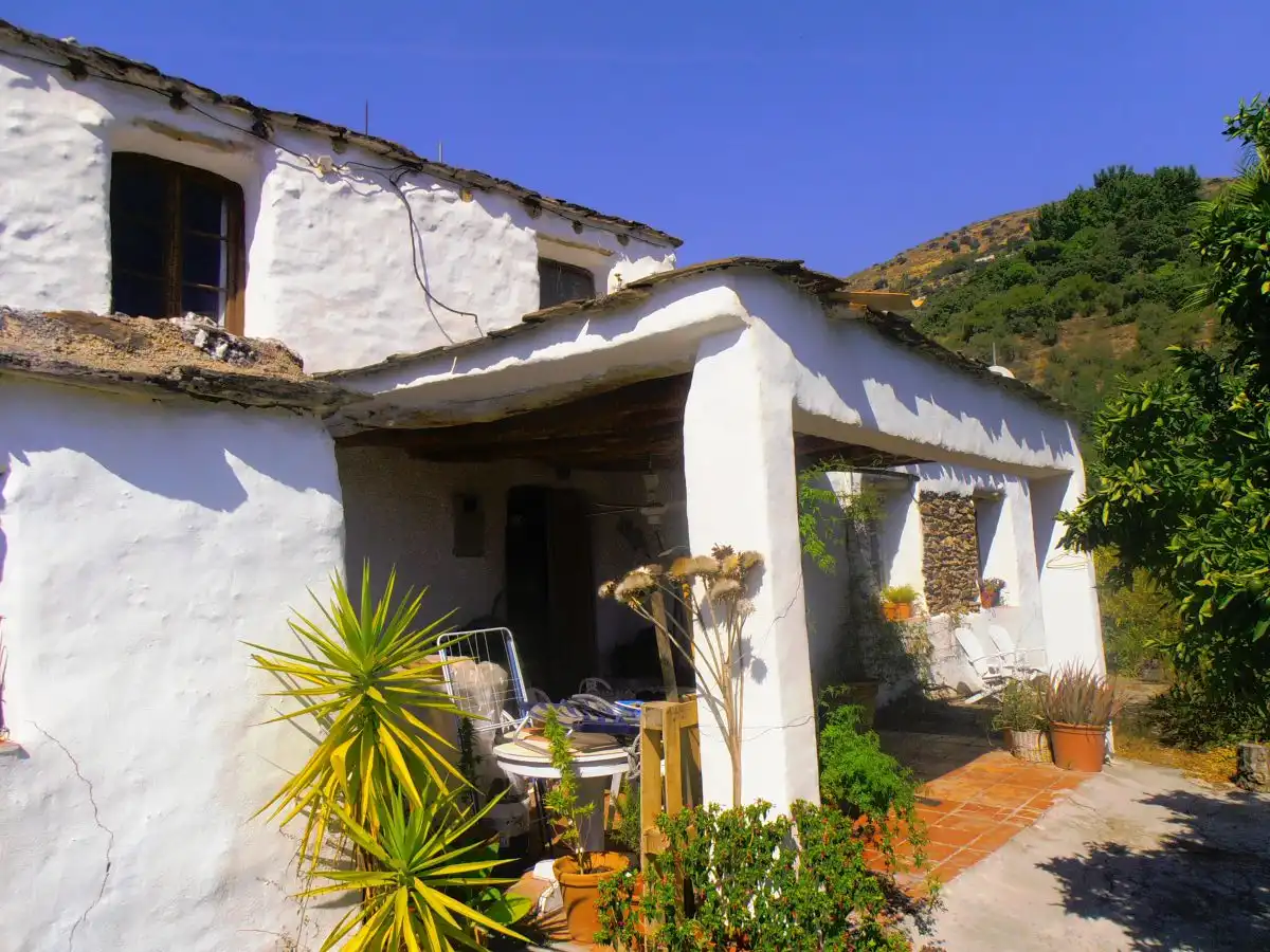 Vista exterior de Casa o xalet en venda en Soportújar amb Terrassa