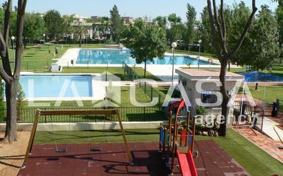 Swimming pool of Flat for sale in Mairena del Aljarafe  with Air Conditioner and Balcony