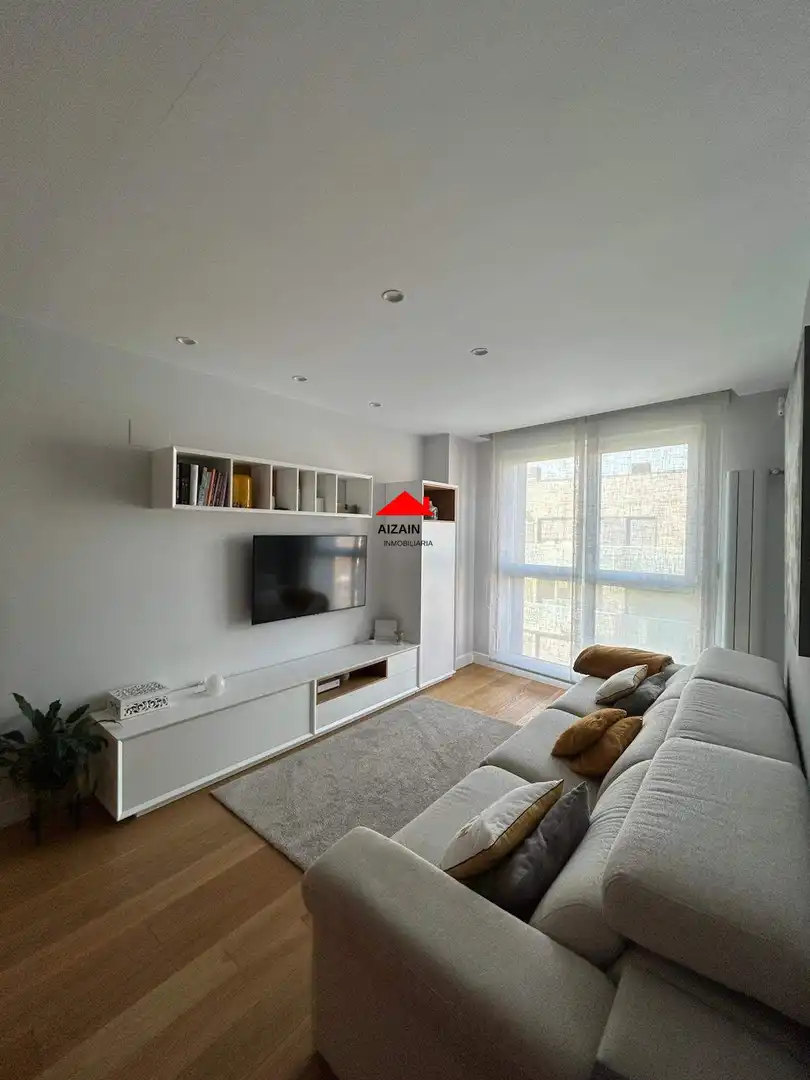 Living room of Flat for sale in Bilbao   with Heating and Storage room