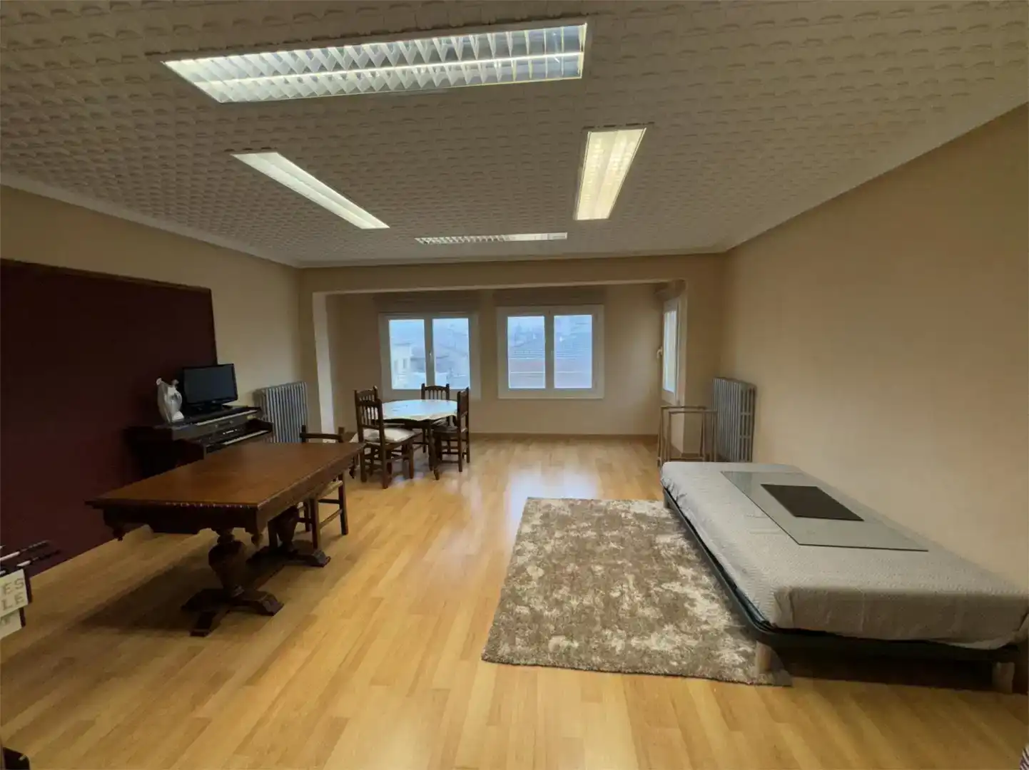 Sala de estar de Piso en venta en Azagra con Parquet y Amueblado