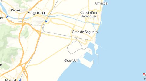 Foto 3 de Piso en venta en Avenida de Abril - 9 de Octubre, Sagunto / Sagunt