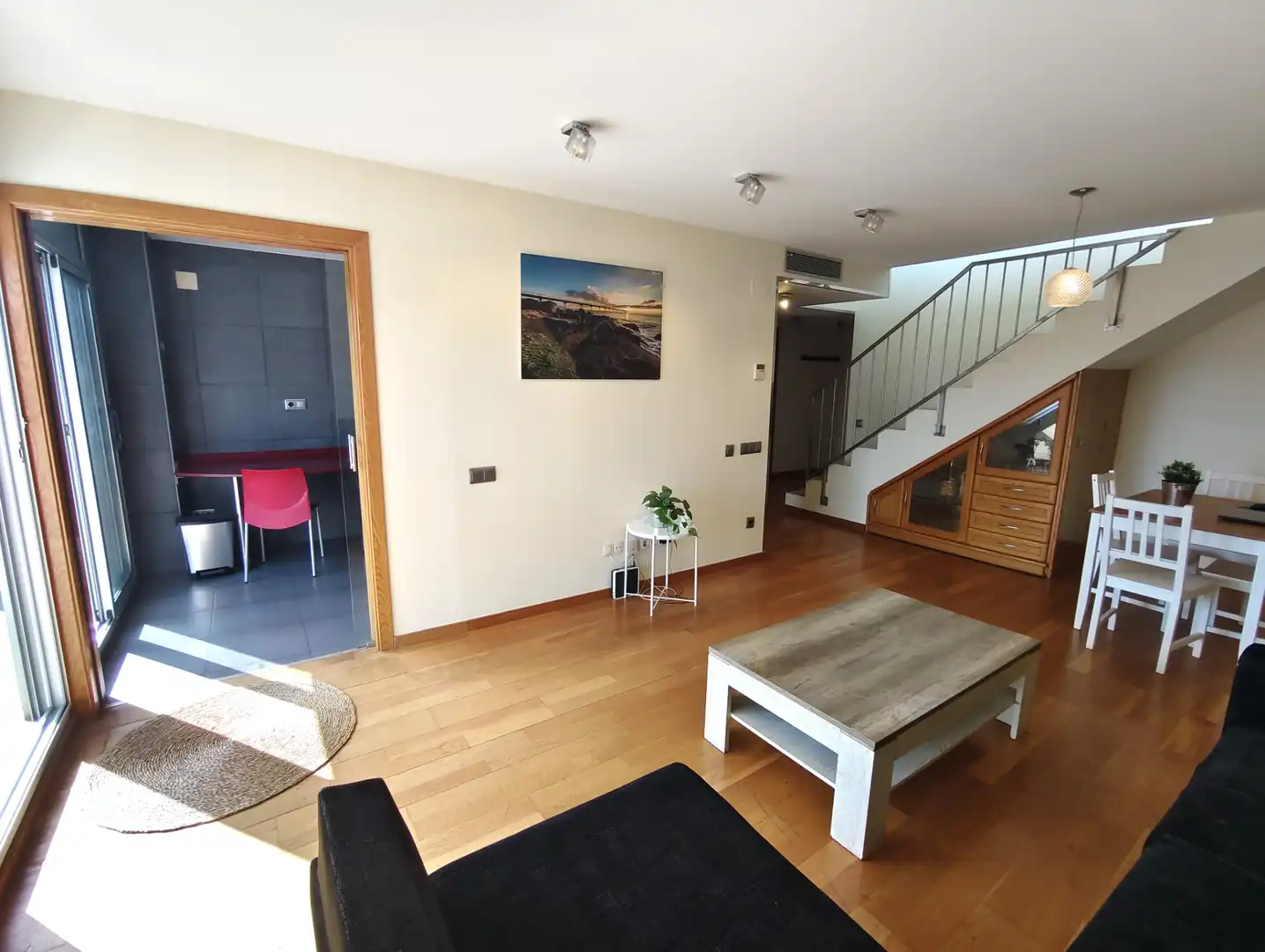 Sala d'estar de Àtic de lloguer en Badalona amb Aire condicionat, Calefacció i Parquet