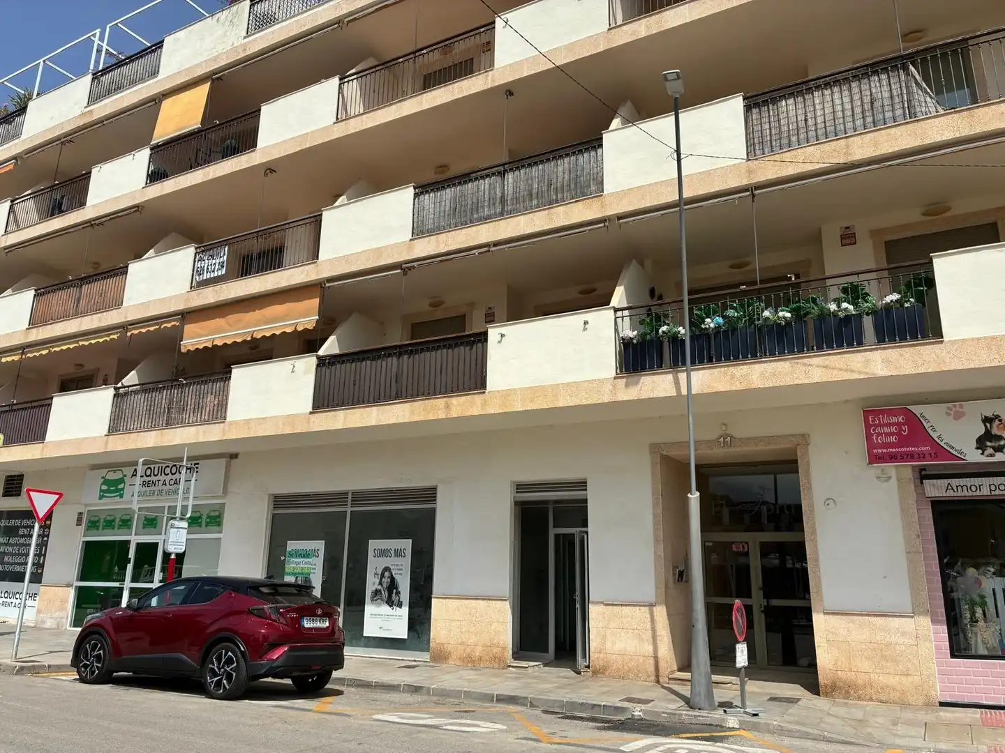 Exterior view of Commercial properties for sale in Dénia  with Air Conditioner