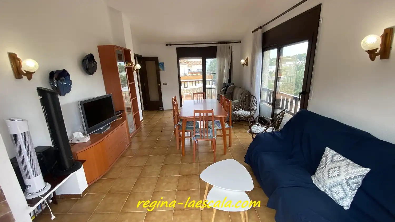 Wohnzimmer von Dachboden zum Verkauf in L'Escala mit Terrasse, Möbliert und Mikrowelle