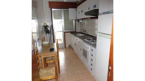Foto 3 de Piso en venta en Rúa Arnaveca, A Rúa , Ourense