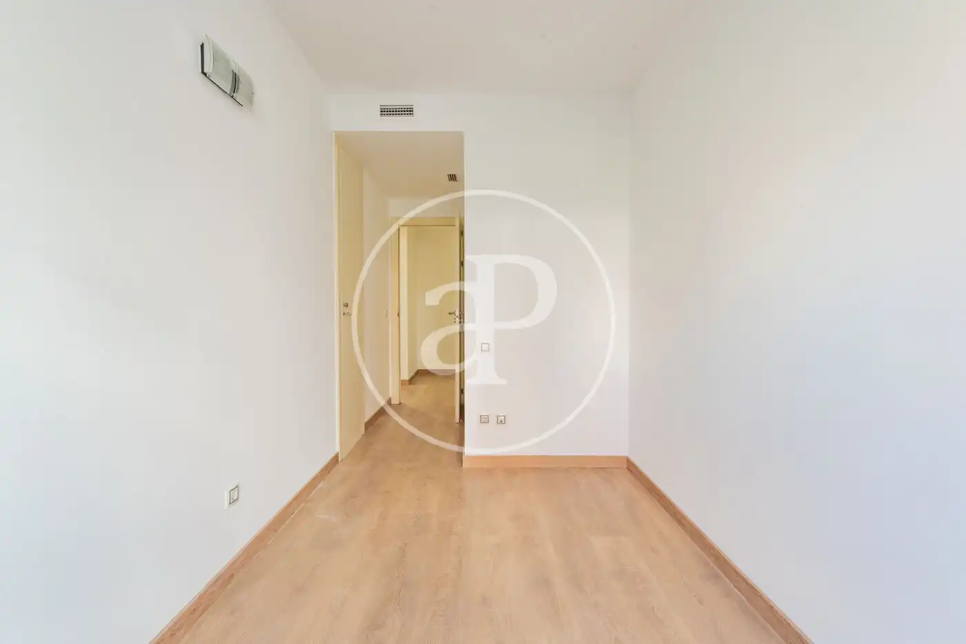 Piso con piscina en venta en C. de Eros, imagen 25