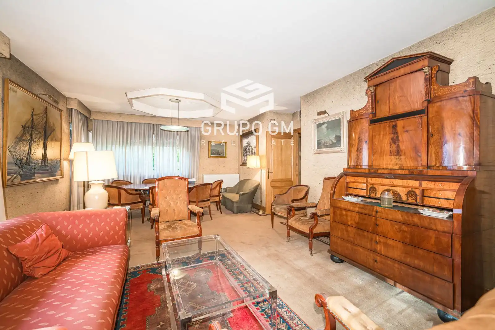 Living room of Flat for sale in Madrid  with Air Conditioner and Heating