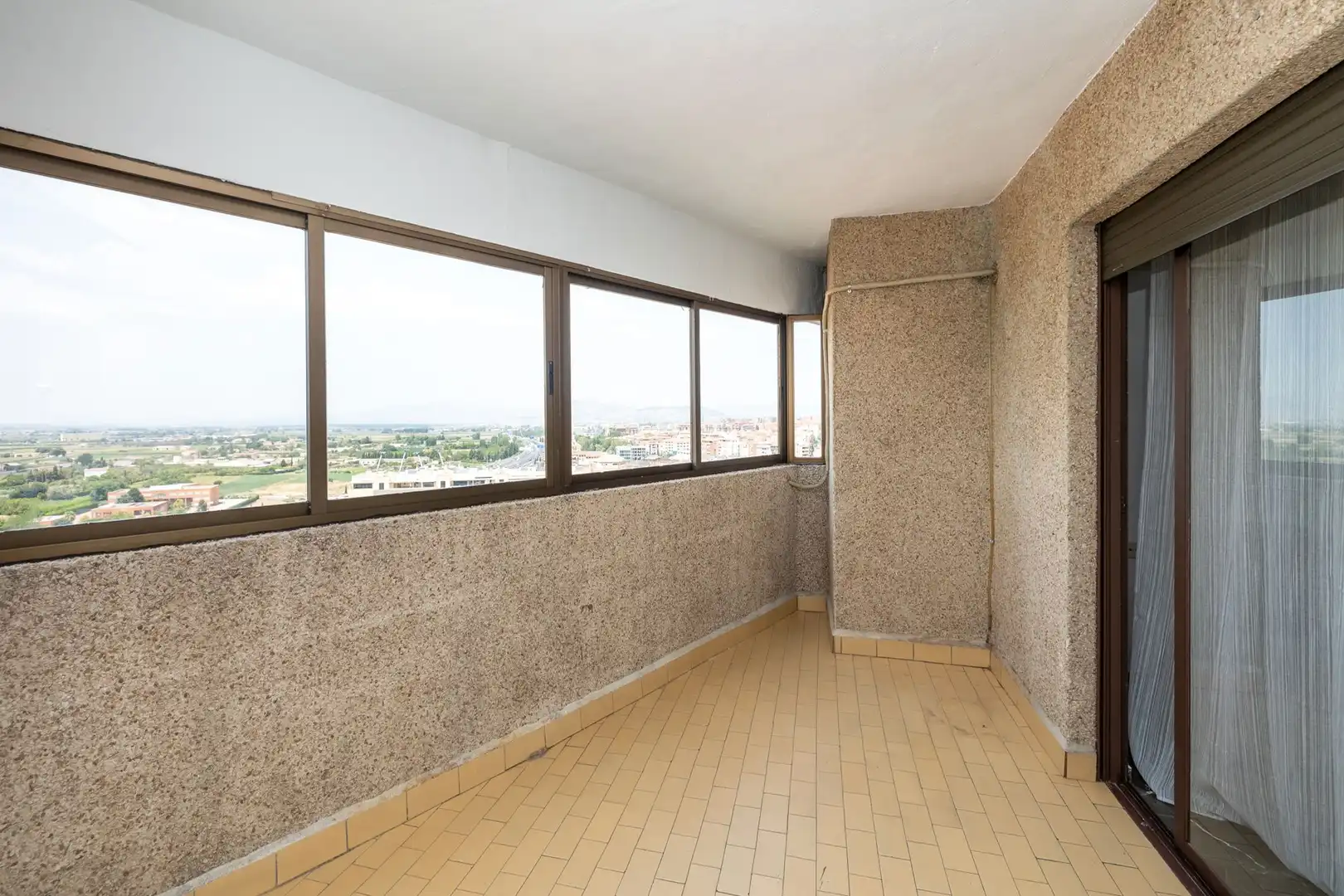 Flat for rent in N/A, -1, Camino de Ronda