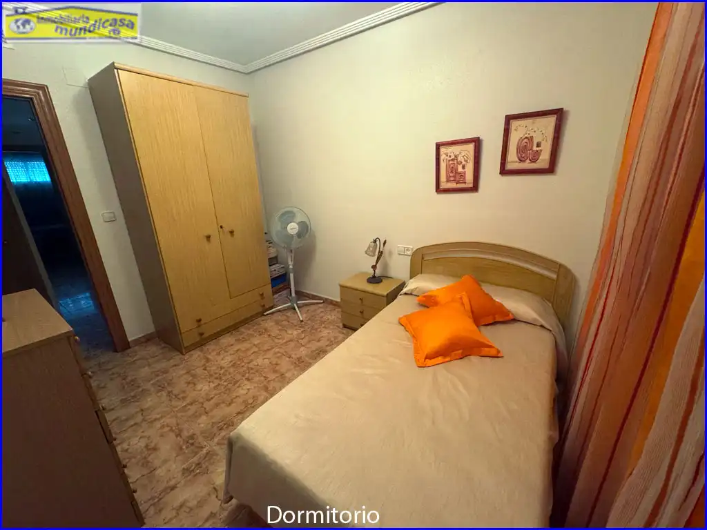Habitación de Dúplex en venta en Santomera con Aire acondicionado, Terraza y Amueblado