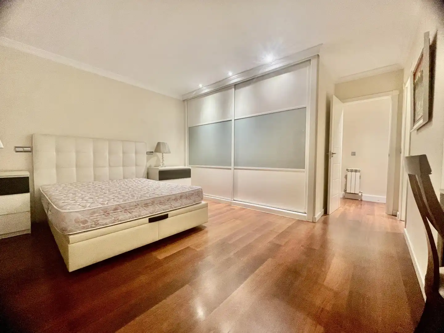 Flat for sale in Madrid  with Air Conditioner, Heating and Private garden