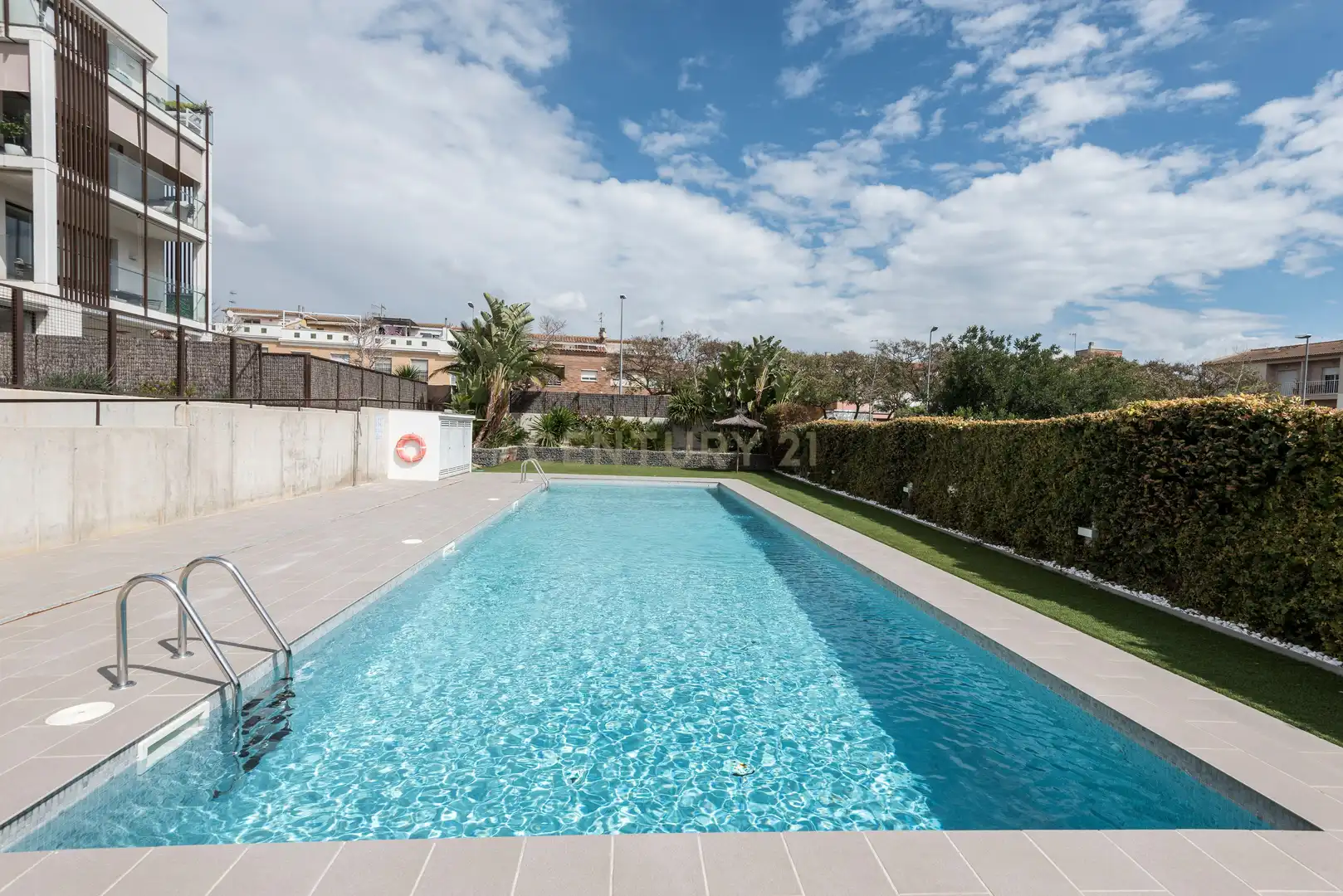Piscina de Apartamento en venta en La Collada - Sis Camins