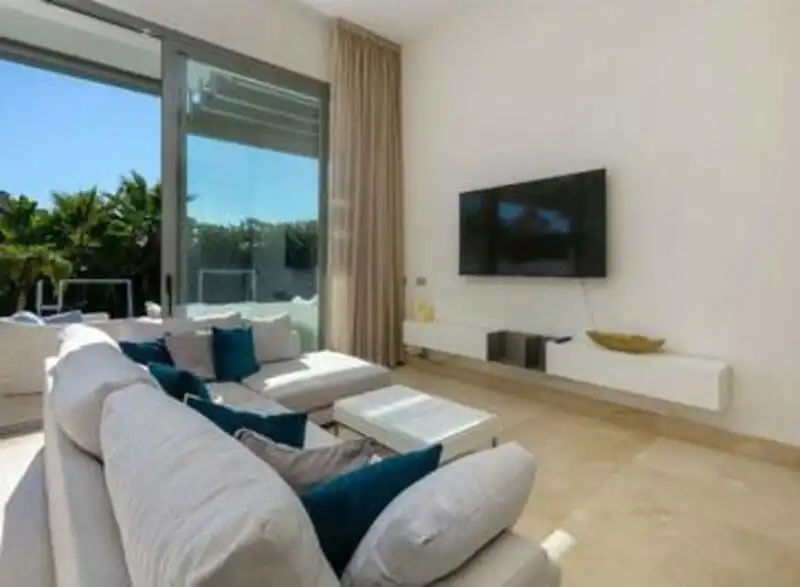 Casa con terraza en venta en La Quinta, imagen 4