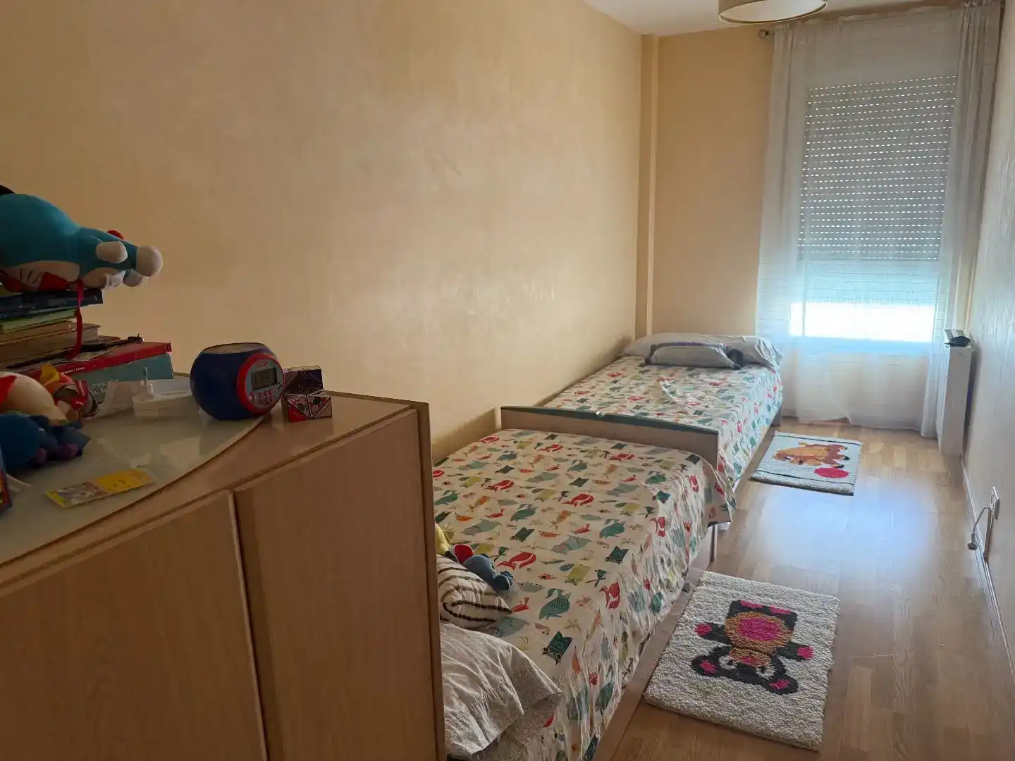 Dormitori de Casa adosada en venda en María de Huerva amb Aire condicionat i Balcó