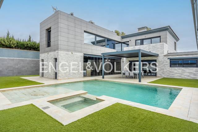 Casa-chalet en Venta en Olivar de Quintos