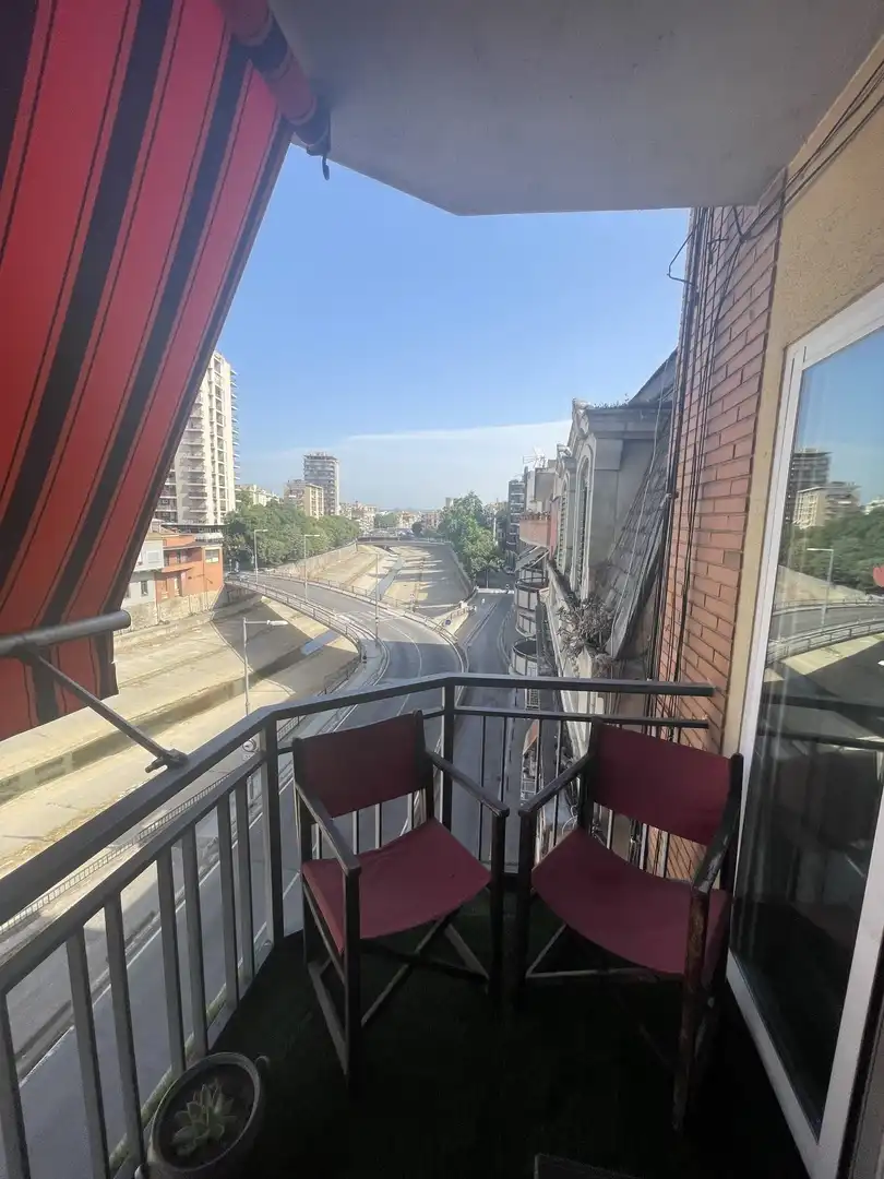 Vista exterior de Pis en venda en Girona amb Aire condicionat, Calefacció i Balcó