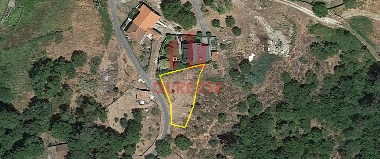 Lands and plots for sale in Amoeiro