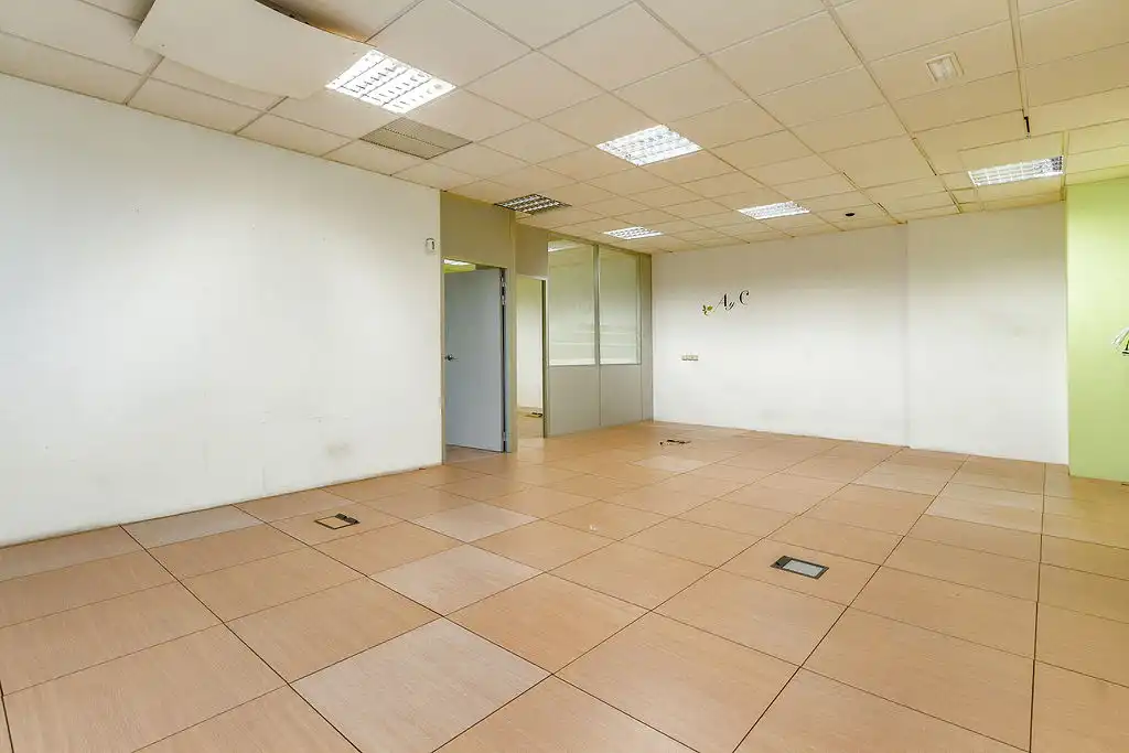 Business premises for sale in Av Vía Láctea, imagen 10