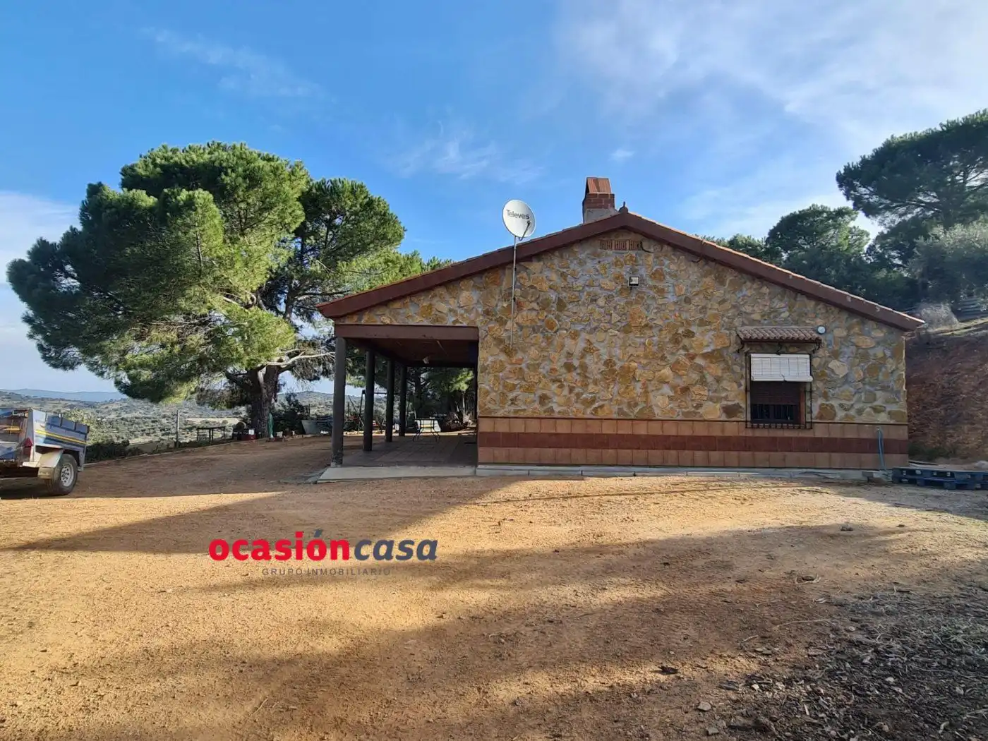 Casa rústica amb jardí en venda a Villanueva del Rey
