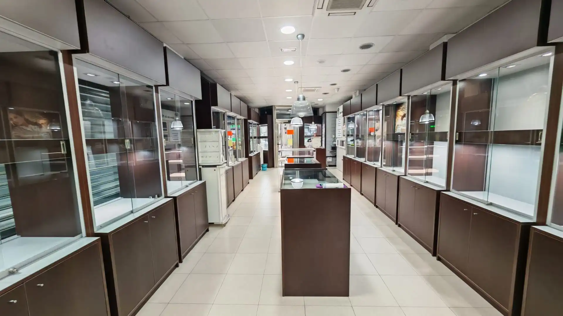 Local comercial en venda a RIERA 35, imagen 2