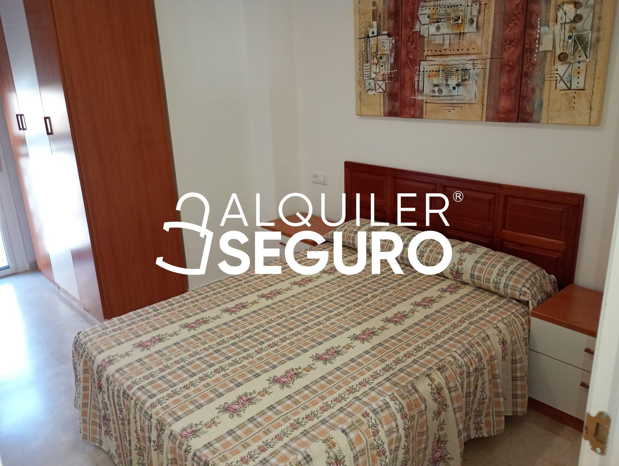 Bedroom of Flat for rent in Málaga Capital  with Air Conditioner, Terrace and Furnished
