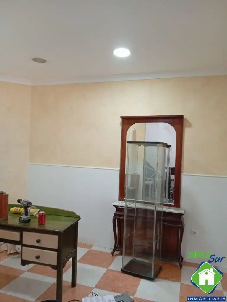 Country homes for sale in Jerez de la Frontera  with Air Conditioner and Heating