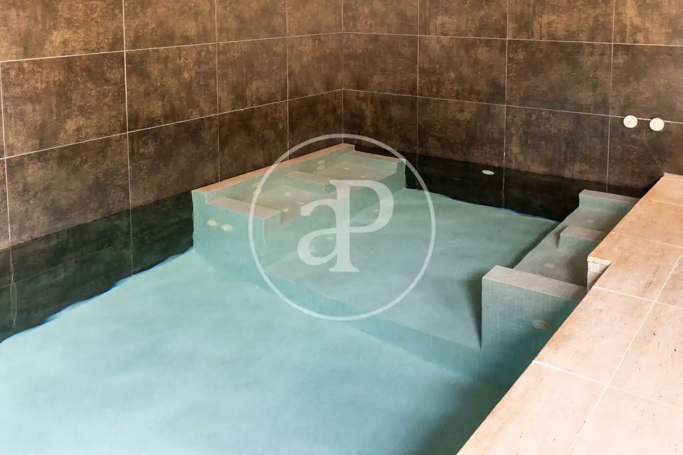 Swimming pool of Houses for sale in Sant Cugat del Vallès  with Air Conditioner, Heating and Private garden