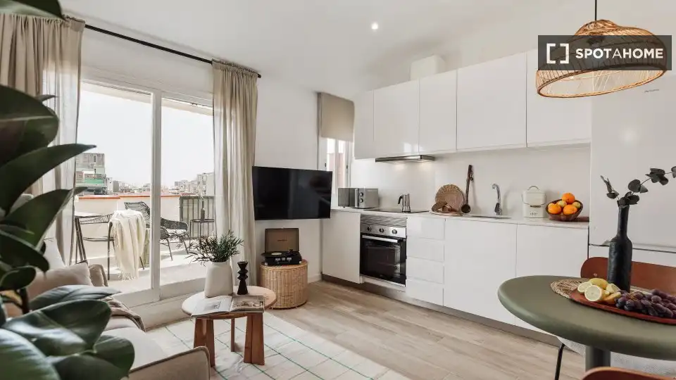 Living room of Flat for rent in Barcelona  with Air Conditioner, Heating and Furnished