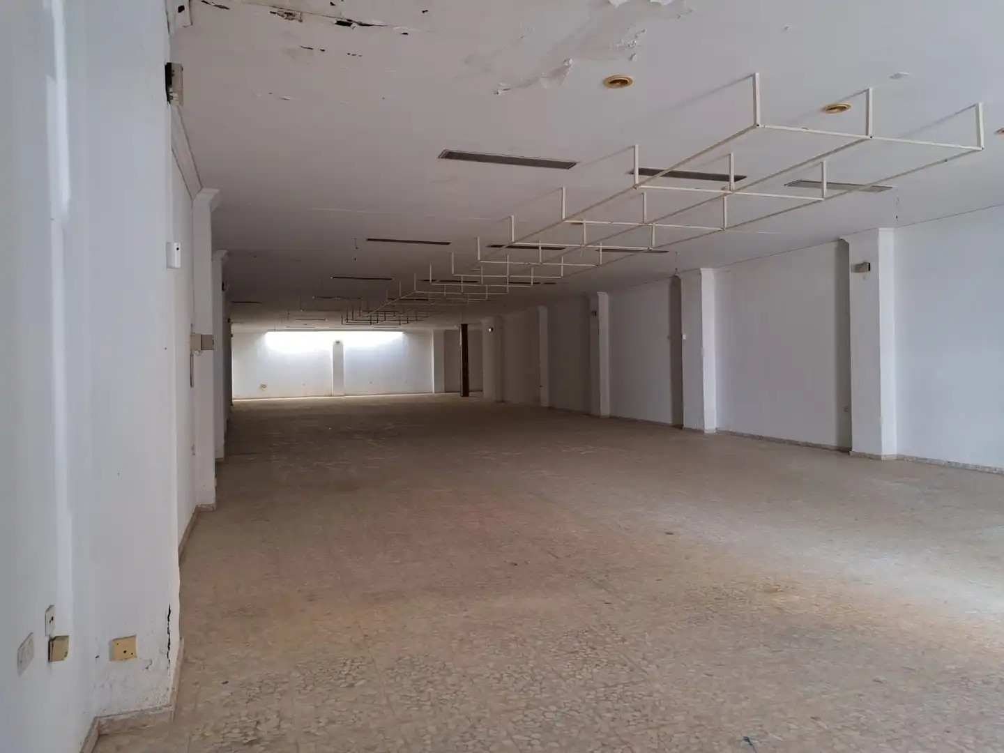 Local commercial à vendre à Calle Ramón y Cajal, imagen 12
