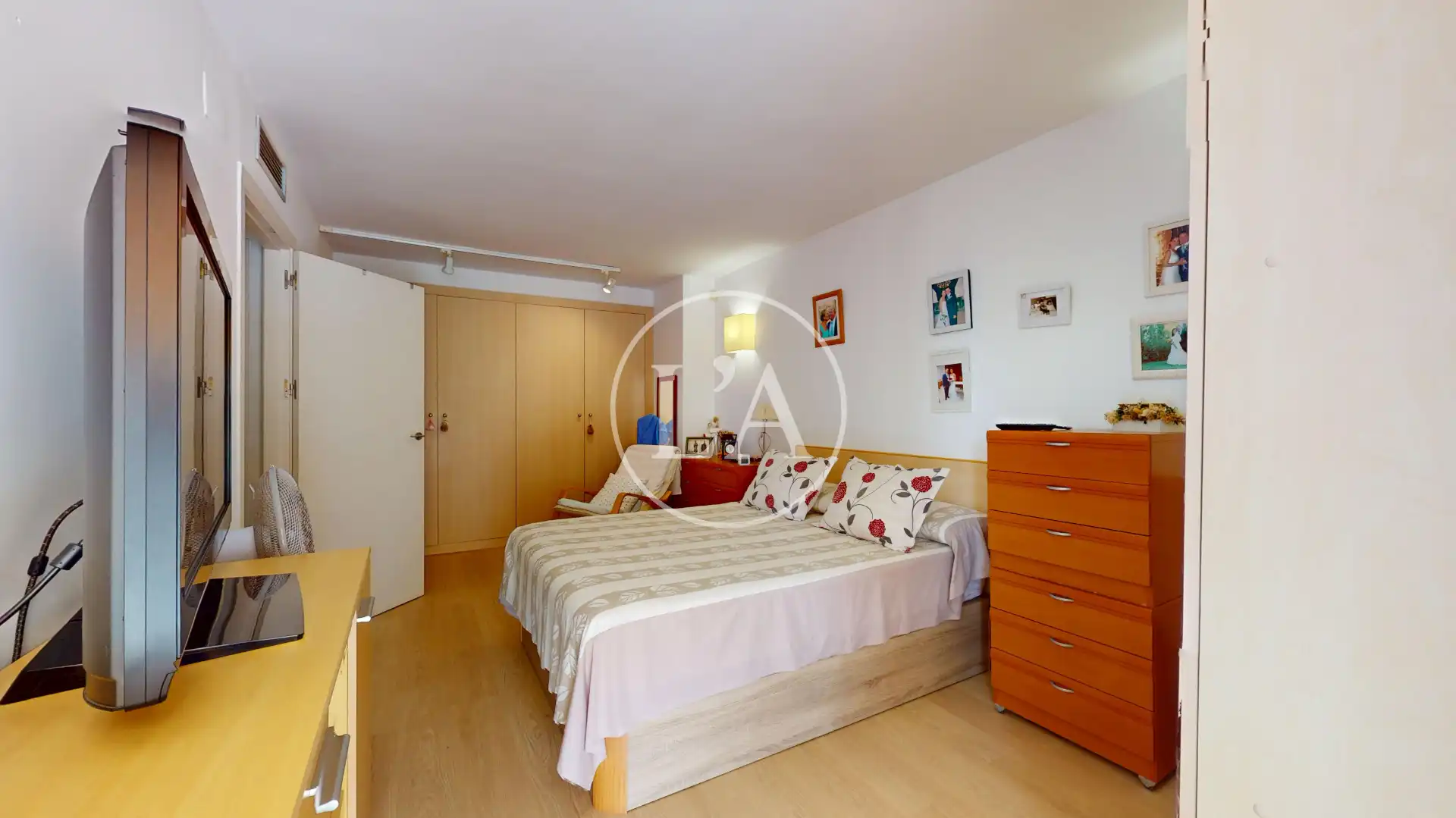 Apartment with pool for sale in Carrer d'Emili Vendrell 8, imagen 20