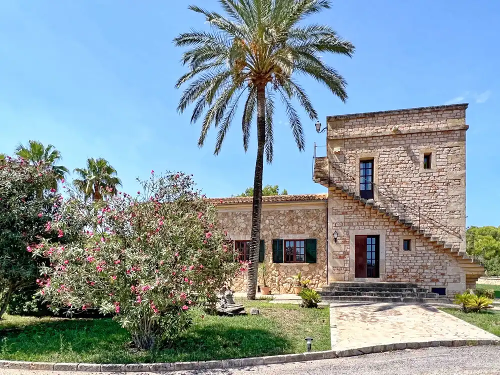 Vista exterior de Casa o xalet en venda en Ses Salines amb Aire condicionat, Calefacció i Terrassa