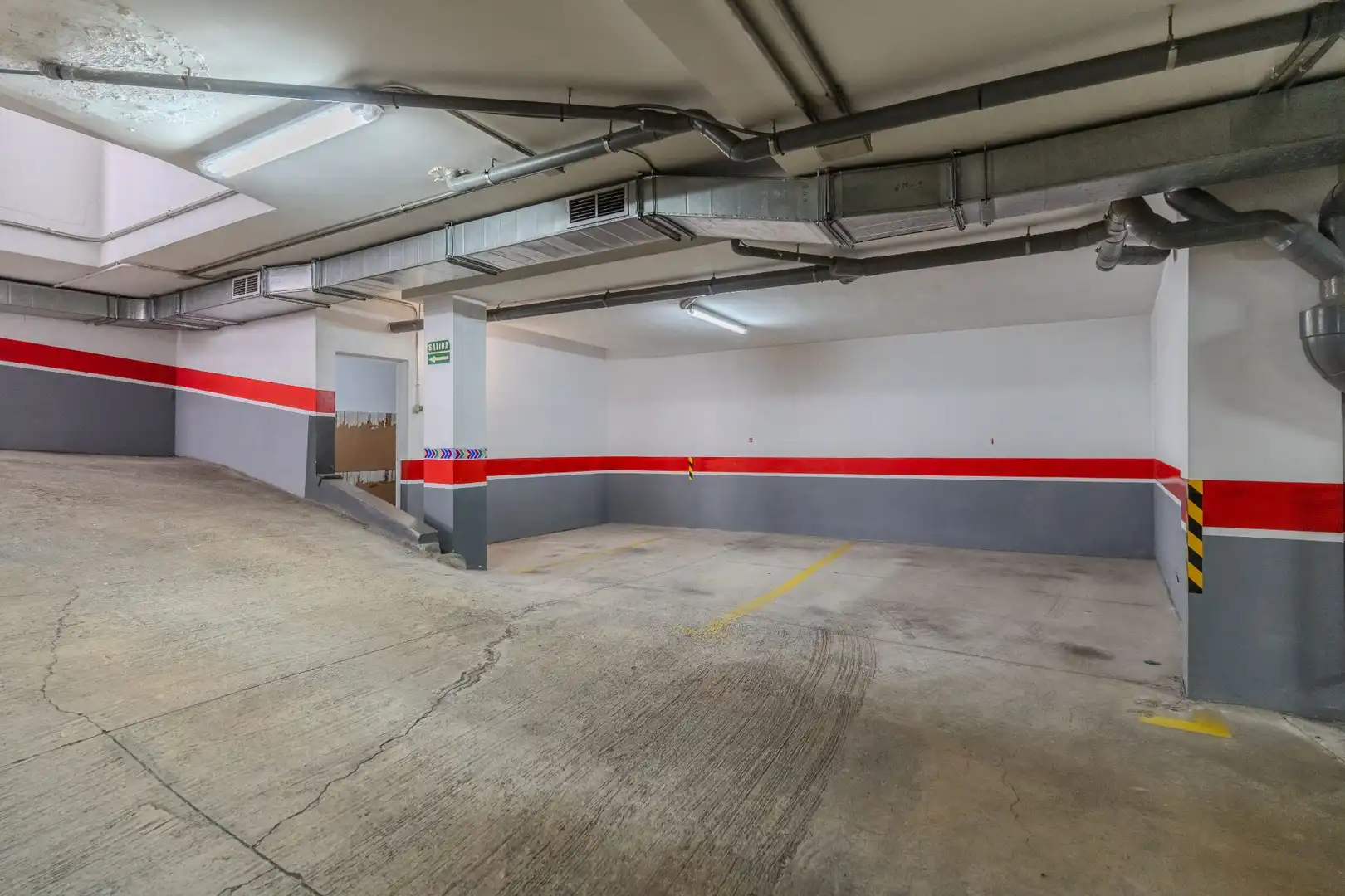 Parking of Apartments for sale in Arona  with Air Conditioner, Heating and Storage room