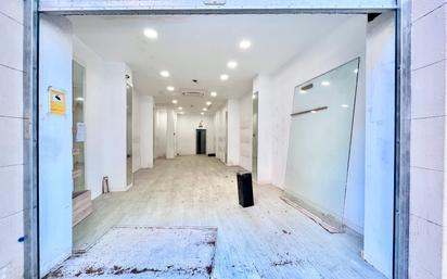 Local de lloguer en  Barcelona Capital amb Aire condicionat, Calefacció i Parquet