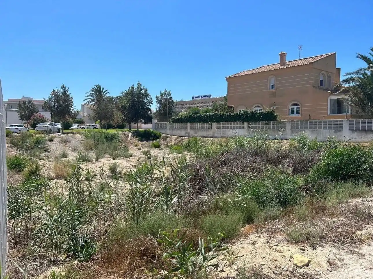 Terrenys i solars en venda a Almerimar