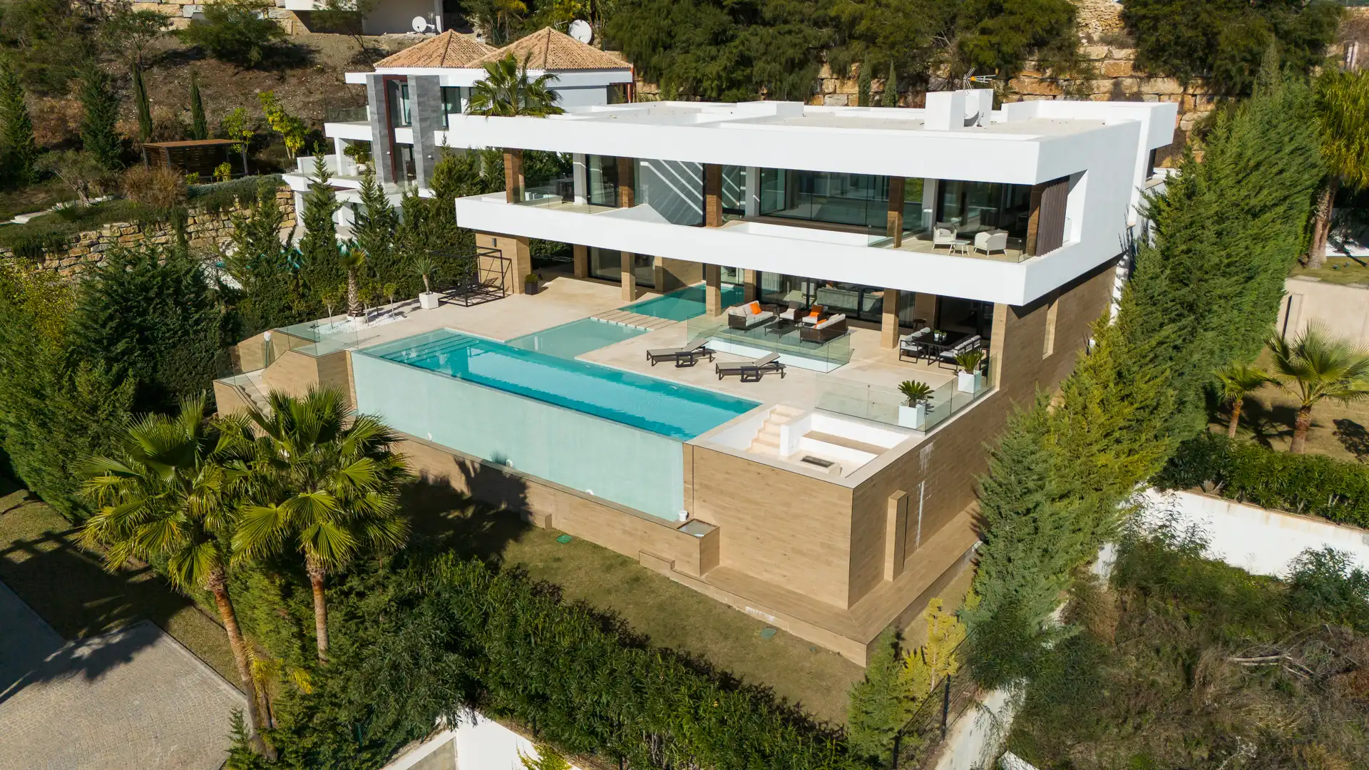 Chalet con terraza en venta en Avenida de la Alquería 17