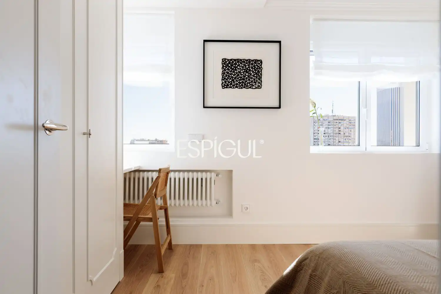 Schlafzimmer von Wohnung zum Verkauf in Madrid mit Klimaanlage, Heizung und Terrasse