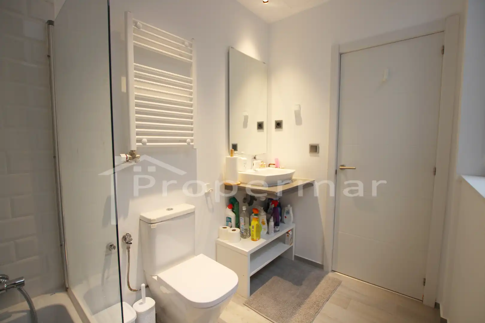 Bathroom of Detached homes for sale in Caldes d'Estrac  with Air Conditioner, Heating and Private garden