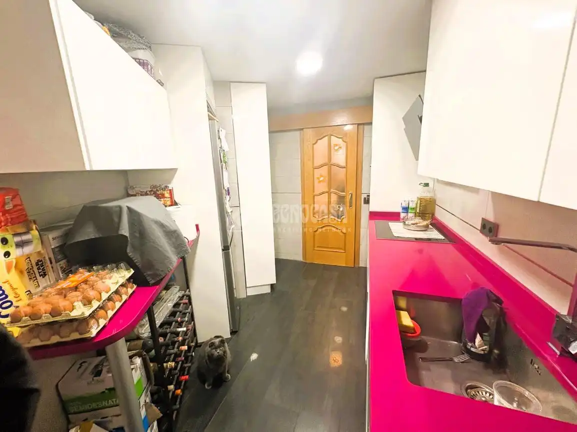 Wohnung zum Verkauf in Sur - PAU 4