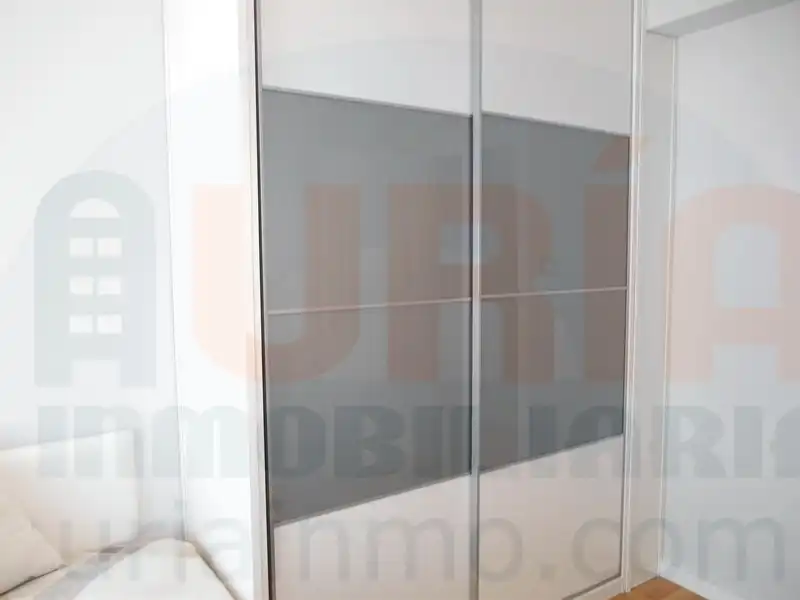 Schlafzimmer von Wohnung zur Miete in Oviedo  mit Heizung, Terrasse und Möbliert