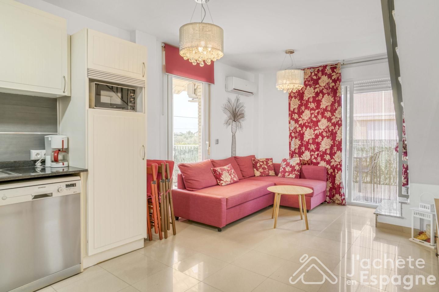 Flat for sale in Partida Solaes, Zona Papa Luna - Platja del Gurugú