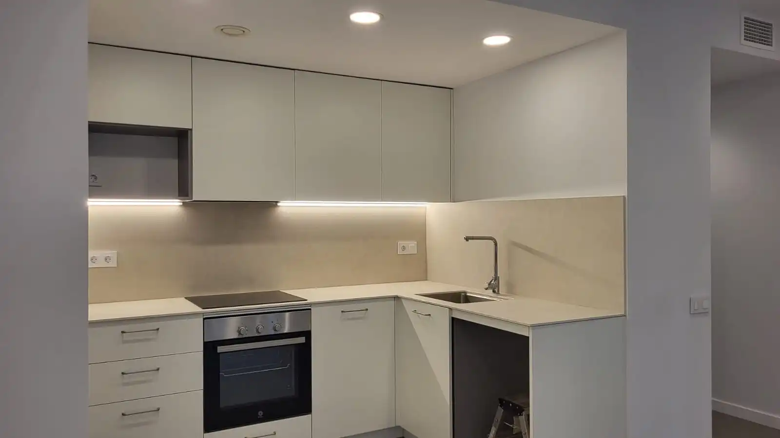 Kitchen of Ground floor for sale in Sabadell  with Air Conditioner and Heating