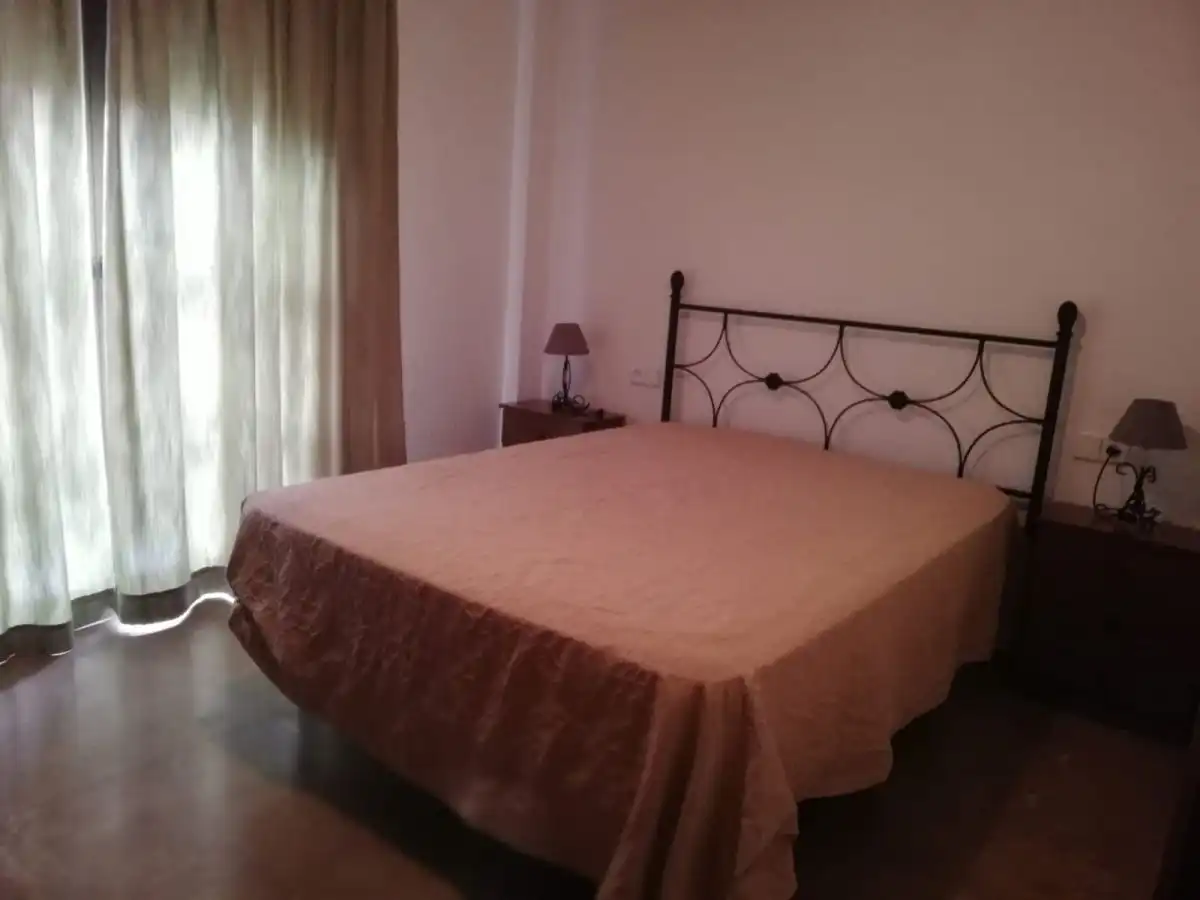 Apartament amb terrassa de lloguer a Reina Victoria - Matadero, imagen 8